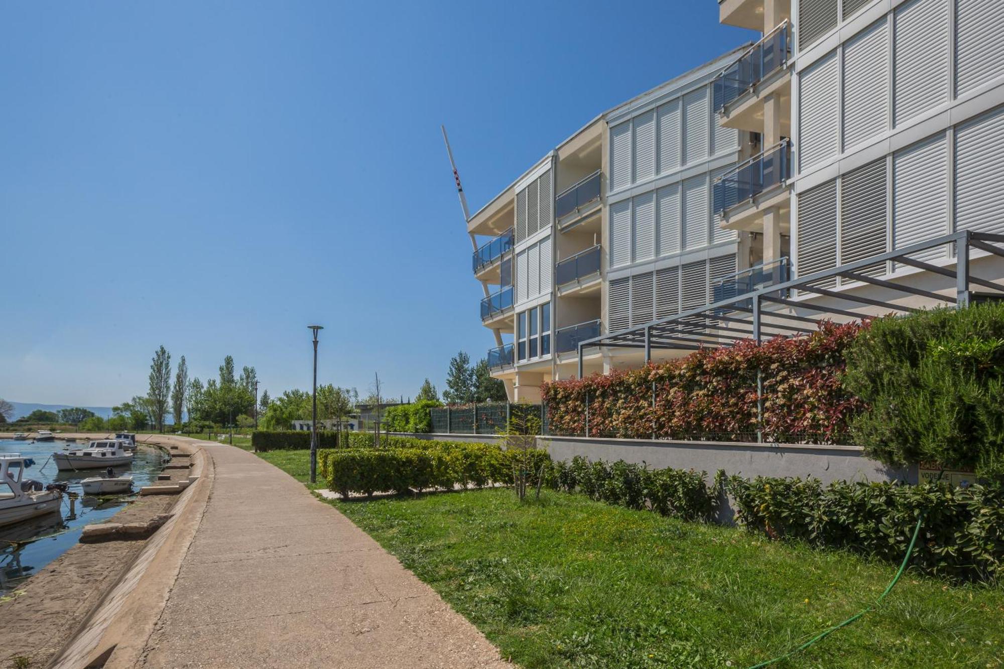 Ap 4+2 In One Of The Most Luxury Building In Omiš Szoba fotó